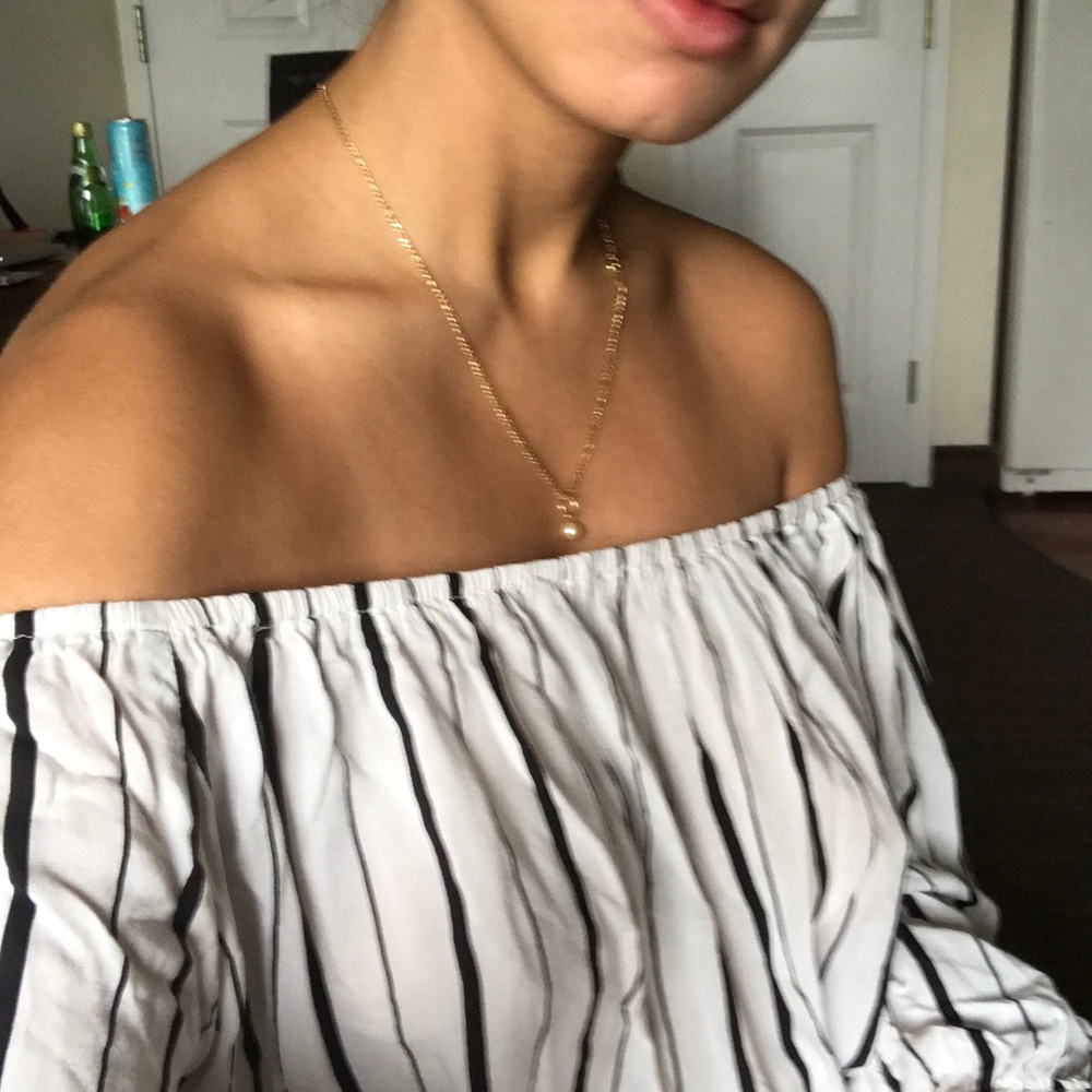 Off the shoulder stripe Top